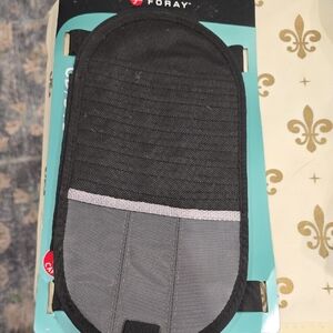 CD Foray Black and Gray Car Visor Organizer